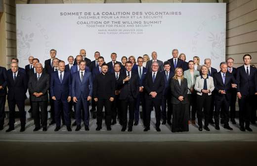 Сийярто заявил о шаге Запада к прямому конфликту с Россией