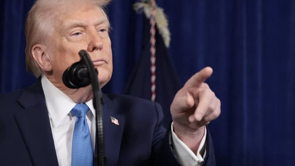 «Слишком поздно»: Трамп отказался вступать в переговоры с Ираном