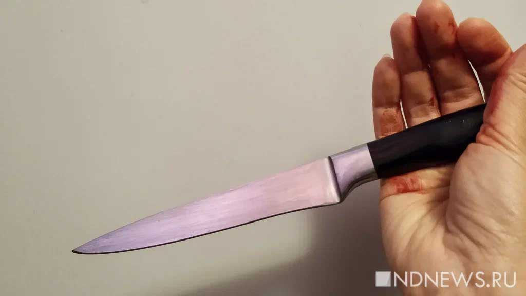 В Башкирии около магазина зарезали 14-летнего подростка из-за пакета с продуктами