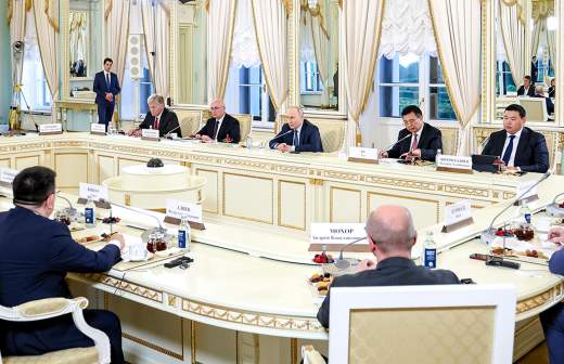 Лукашенко заявил о поражении ВСУ после потери Донбасса